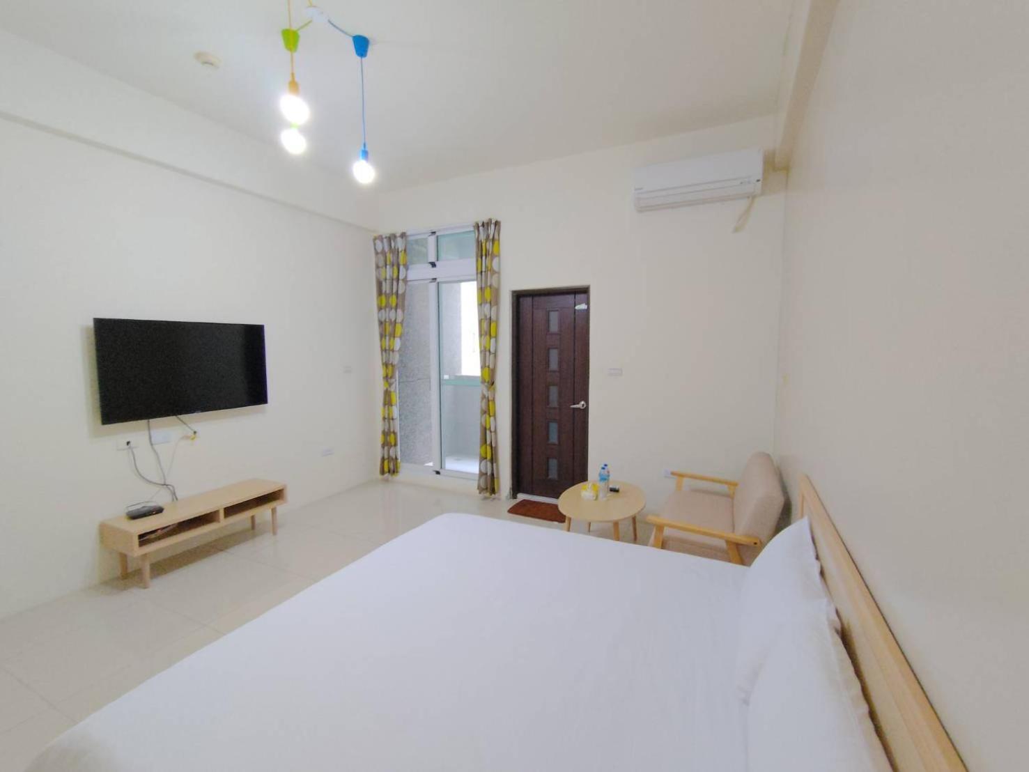 強國特調民宿 Appartement T'ai-tung Buitenkant foto